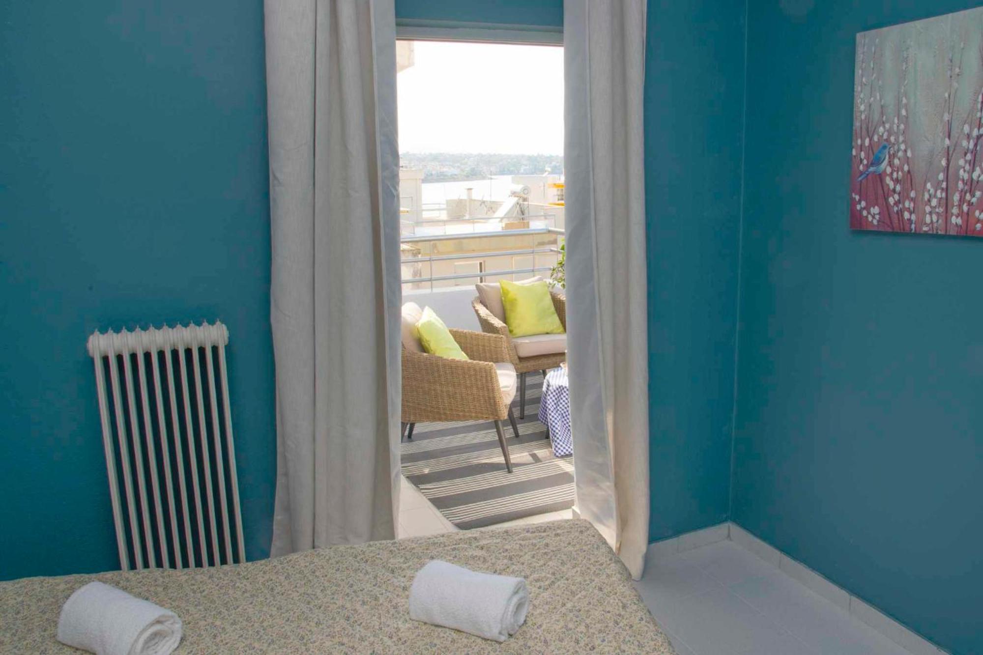 Top Floor Apartment In Chalkís エクステリア 写真
